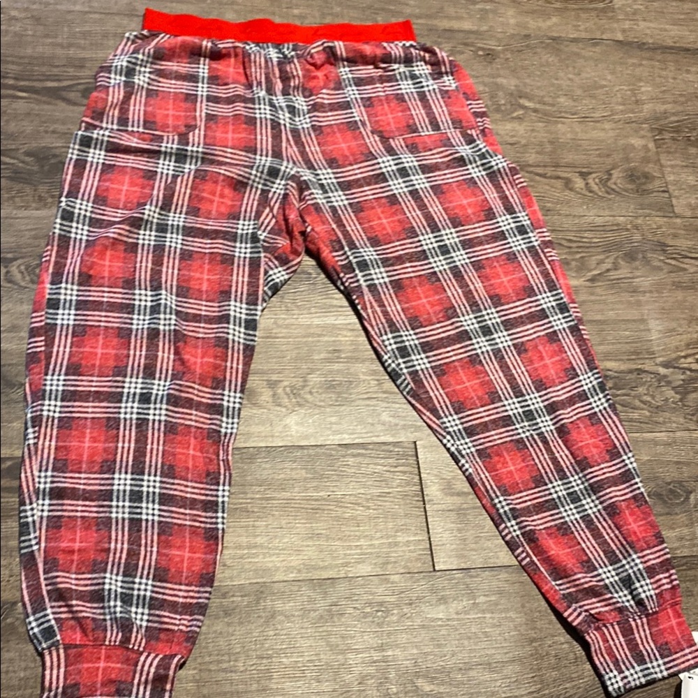 PINK Victoria's Secret Red and Black Jogger Sweatpants
